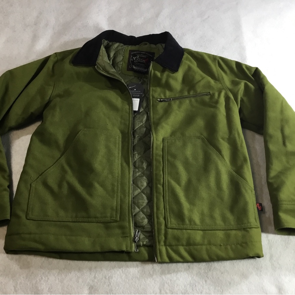 Men's Olive Green Jacket with Black Collar SZ XL
